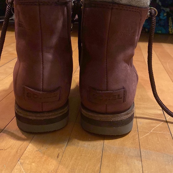 Sorel Boots - Picture 2 of 3